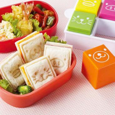 Brotausstecher-Set mit 4 Stempeln