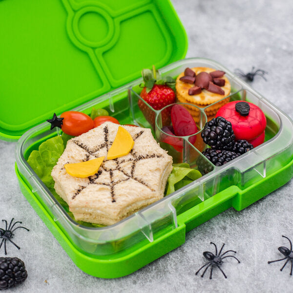 Halloween-Sets mit Lunchbox und umfangreichem Zubehör